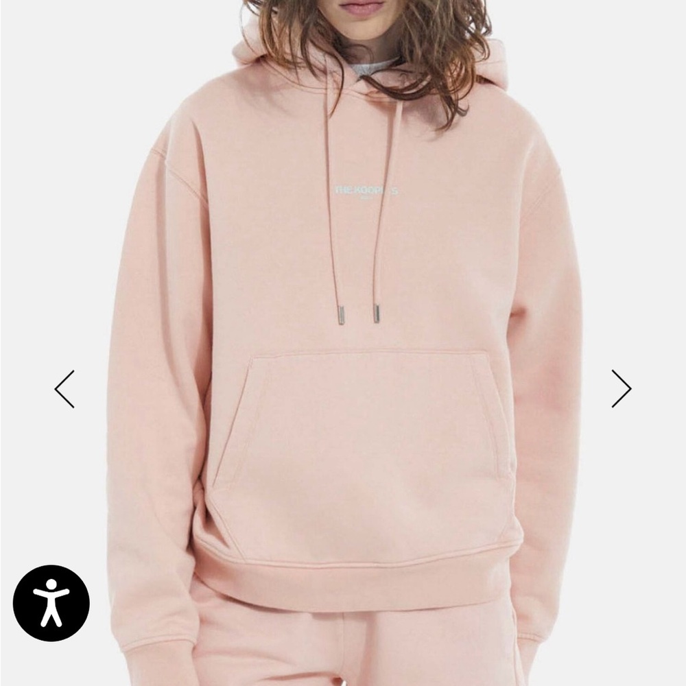 THE KOOPLES HOODED LIGHT PINK SWEATSHIRT W/ POUCH POCKET